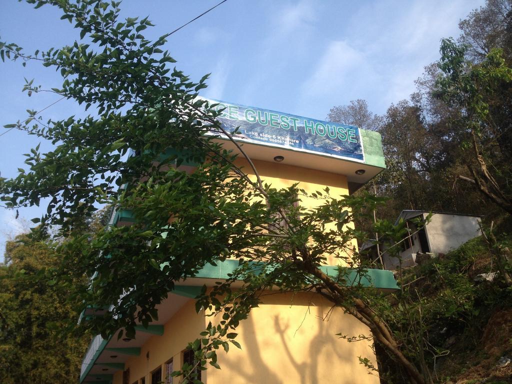 Peace Guest House Pokhara Kamer foto